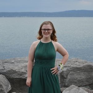 Meet your Posher, Alexandra